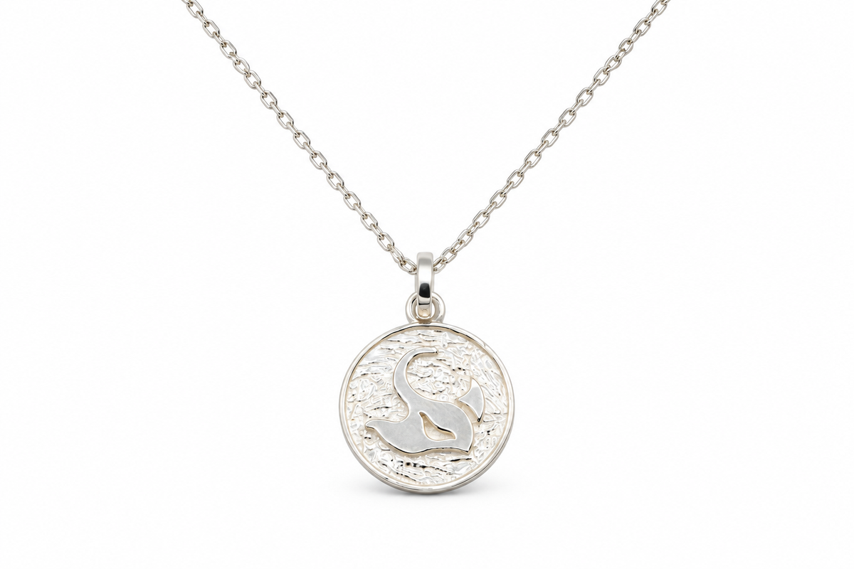 Silver Stingray Mini Pendant w/chain